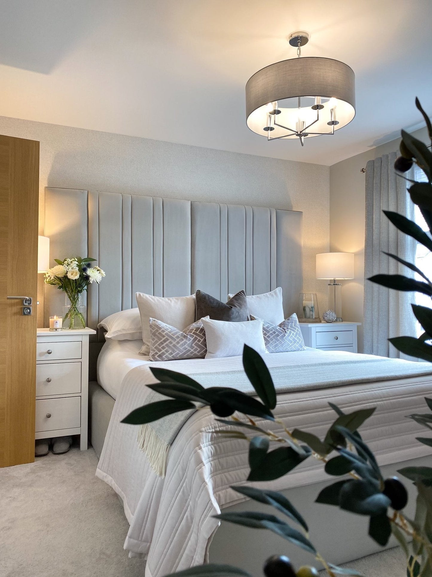 Pembroke Wide Headboard Bed